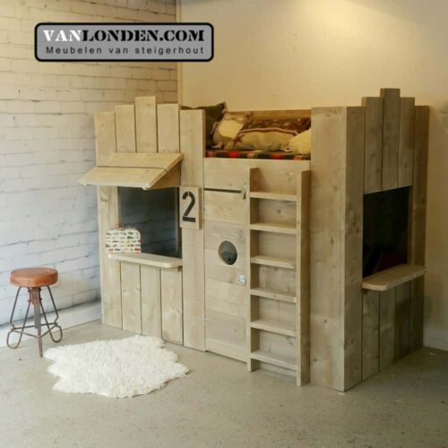 Steigerhouten hoogslaper Thijmen (Stapelbedden) Steigerhouten hoogslaper Thijmen (Stapelbedden)